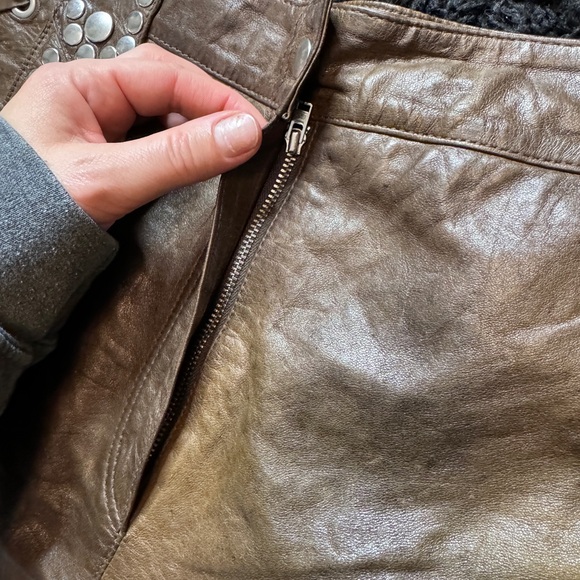Brown leather studded hot shorts from H&M - Picture 8 of 12